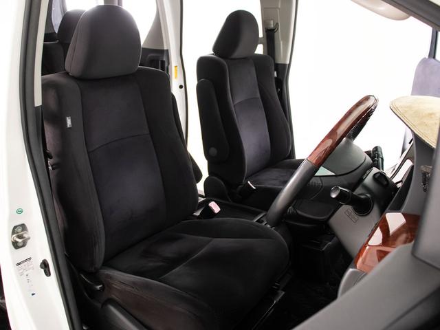 ヴェルファイア ２．４Ｚ　プラチナムセレクション　（禁煙車）（点検記録簿６枚）（後席モニター）（両側自動ドア）パワーバックドア／純正ＨＤＤナビ／バックカメラ／専用アルカンターラシート／コンビハンドル／クリアランスソナー／Ｂｌｕｅｔｏｏｔｈ接続／（21枚目）