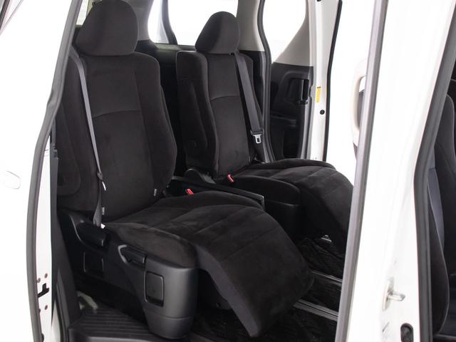 ヴェルファイア ２．４Ｚ　プラチナムセレクション　（禁煙車）（点検記録簿６枚）（後席モニター）（両側自動ドア）パワーバックドア／純正ＨＤＤナビ／バックカメラ／専用アルカンターラシート／コンビハンドル／クリアランスソナー／Ｂｌｕｅｔｏｏｔｈ接続／（23枚目）