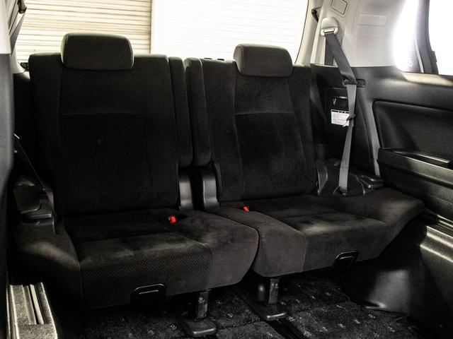 ヴェルファイア ２．４Ｚ　プラチナセレクションＩＩ　（ワンオーナー車）（点検記録簿１２枚）（後席モニター）（両側自動ドア）パワーバックドア／純正ＳＤナビ／バックカメラ／専用アルカンターラシート／コンビハンドル／クリアランスソナー／Ｂｌｕｅｔｏｏｔｈ接続（26枚目）