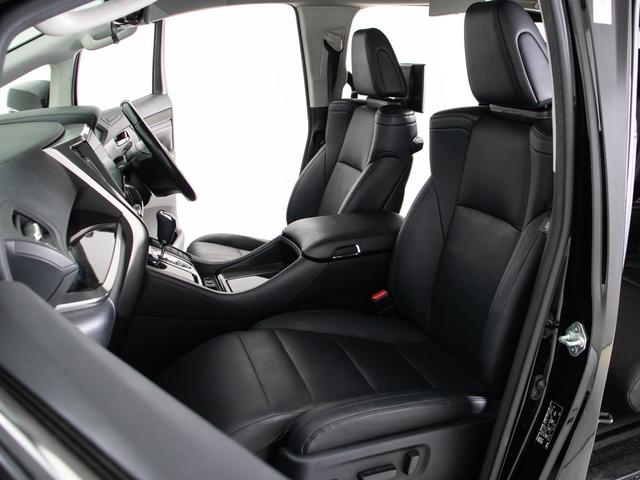 アルファード ２．５Ｓ　Ｃパッケージ　（禁煙車）（モデリスタフルエアロ）（冷暖房黒革）（純正１０型ナビ）後席モニター／トヨタセーフティセンス／踏み間違い防止装置／３眼ＬＥＤヘッドライト／ＡＣ１００Ｖ電源／両側自動ドア／パワーバックドア／（25枚目）