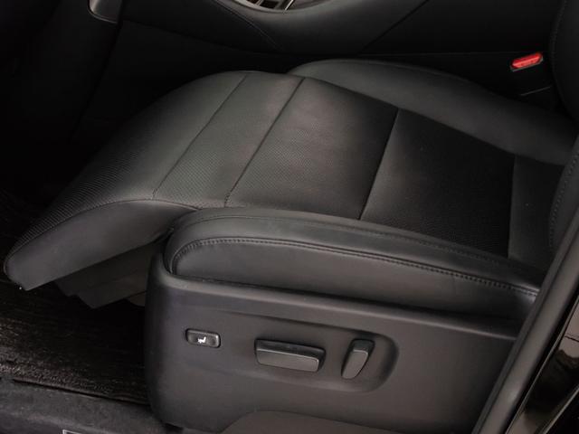 アルファード ２．５Ｓ　Ｃパッケージ　（禁煙車）（モデリスタフルエアロ）（冷暖房黒革）（純正１０型ナビ）後席モニター／トヨタセーフティセンス／踏み間違い防止装置／３眼ＬＥＤヘッドライト／ＡＣ１００Ｖ電源／両側自動ドア／パワーバックドア／（39枚目）