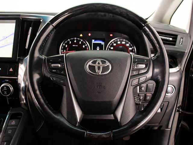 アルファード ２．５Ｓ　Ｃパッケージ　（禁煙車）（モデリスタフルエアロ）（冷暖房黒革）（純正１０型ナビ）後席モニター／トヨタセーフティセンス／踏み間違い防止装置／３眼ＬＥＤヘッドライト／ＡＣ１００Ｖ電源／両側自動ドア／パワーバックドア／（43枚目）