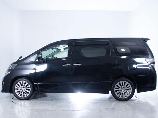 ヴェルファイア ２．４Ｚ　ゴールデンアイズ　（禁煙車）（点検記録簿９枚）（アルパインＢＩＧ－Ｘ９型ナビ）（後席モニター）両側自動ドア／パワーバックドア／専用黒ハーフレザーシート／バックカメラ／クルーズコントロール／クリアランスソナー／（16枚目）