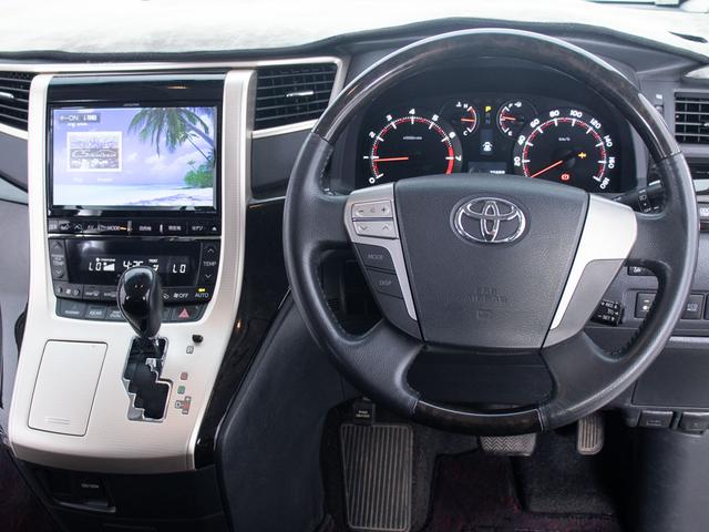 ヴェルファイア ２．４Ｚ　ゴールデンアイズ　（禁煙車）（点検記録簿９枚）（アルパインＢＩＧ－Ｘ９型ナビ）（後席モニター）両側自動ドア／パワーバックドア／専用黒ハーフレザーシート／バックカメラ／クルーズコントロール／クリアランスソナー／（24枚目）