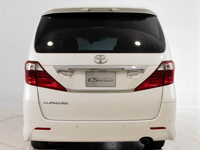 アルファード ２４０Ｓ　プライムセレクションＩＩ　（点検記録簿５枚）（社外２０インチアルミ）（後席モニター）（両側自動ドア）パワーバックドア／カロッツェリアナビ／専用アルカンターラシート／コンビハンドル／クリアランスソナー／フルセグＴＶ／（17枚目）