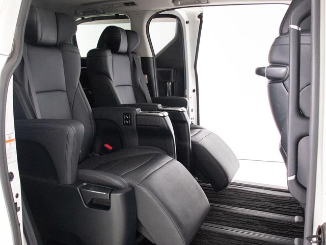 アルファード ２．５Ｓ　Ｃパッケージ　（ワンオーナー）（点検記録簿有）（サンルーフ）（冷暖房黒革）ＬＥＤフロントガーニッシュ／ナビ機能付ディスプレイオーディオ／後席モニター／トヨタセーフティセンス／踏み間違い防止装置／デジタルインナーミラ（25枚目）