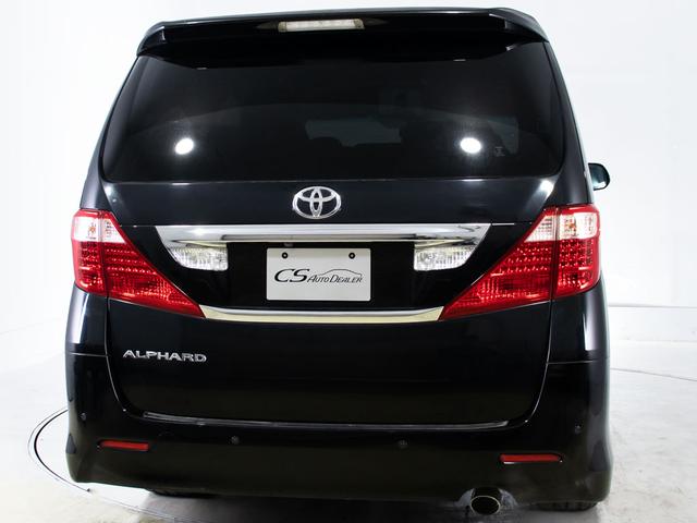 アルファード ２４０Ｓ　プライムセレクションＩＩ　タイプゴールド　（エアロカスタム）（車高調）（アルパインＢＩＧ－Ｘナビ）（後席モニター）両側自動ドア／パワーバックドア／専用アルカンターラシート／クルーズコントロール／クリアランスソナー／バックカメラ／コンビハンドル（18枚目）