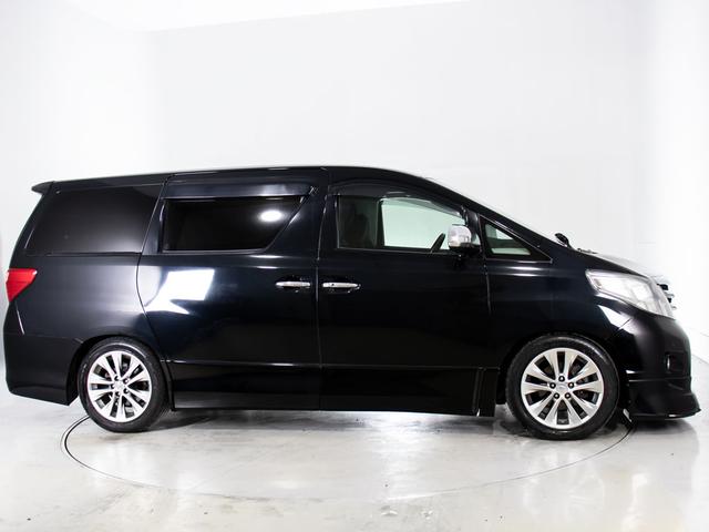 アルファード ２４０Ｓ　プライムセレクションＩＩ　タイプゴールド　（エアロカスタム）（車高調）（アルパインＢＩＧ－Ｘナビ）（後席モニター）両側自動ドア／パワーバックドア／専用アルカンターラシート／クルーズコントロール／クリアランスソナー／バックカメラ／コンビハンドル（20枚目）