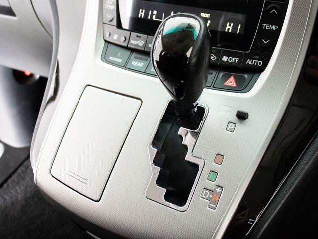 アルファード ２４０Ｓ　プライムセレクションＩＩ　タイプゴールド　（エアロカスタム）（車高調）（アルパインＢＩＧ－Ｘナビ）（後席モニター）両側自動ドア／パワーバックドア／専用アルカンターラシート／クルーズコントロール／クリアランスソナー／バックカメラ／コンビハンドル（34枚目）