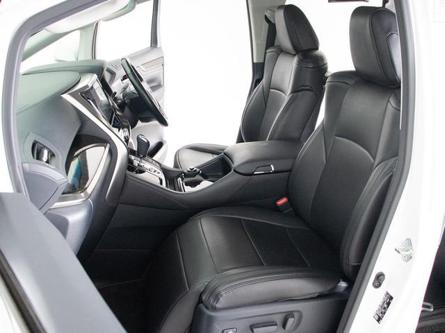 アルファード ２．５Ｓ　Ｃパッケージ　（禁煙）（カロッツェリアナビ）（後席モニター）（両側自動ドア）パワーバックドア／前車追従レーダークルーズ／衝突被害軽減ブレーキ／踏み間違防止装置／バックカメラ／エグゼクティブシート／黒革調シートカバー（25枚目）