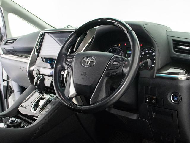 アルファード ２．５Ｓ　Ｃパッケージ　（禁煙）（カロッツェリアナビ）（後席モニター）（両側自動ドア）パワーバックドア／前車追従レーダークルーズ／衝突被害軽減ブレーキ／踏み間違防止装置／バックカメラ／エグゼクティブシート／黒革調シートカバー（38枚目）