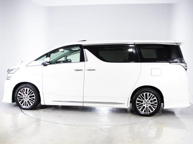 ヴェルファイア ２．５Ｚ　Ｇエディション　（ワンオーナー車）（点検記録簿８枚）（サンルーフ）（モデリスタフルエアロ）純正１０型ナビ／後席モニター／両側自動ドア／パワーバックドア／エグゼクティブシート／クルーズコントロール／クリアランスソナー／（17枚目）