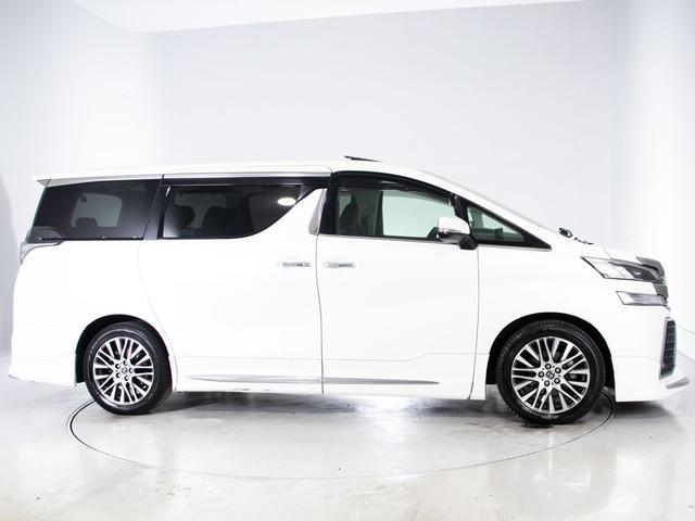 ヴェルファイア ２．５Ｚ　Ｇエディション　（ワンオーナー車）（点検記録簿８枚）（サンルーフ）（モデリスタフルエアロ）純正１０型ナビ／後席モニター／両側自動ドア／パワーバックドア／エグゼクティブシート／クルーズコントロール／クリアランスソナー／（22枚目）