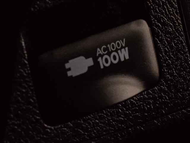 アルファード 2.5S Cパッケージ (禁煙車)(サンルーフ)(モデリスタフルエアロ)(冷暖房黒革)ディスプレイオーディオ/後席モニター/トヨタセーフティセンス/踏み間違い防止装置/デジタルインナーミラー/BSM/RCTAB/3眼LED(39枚目)