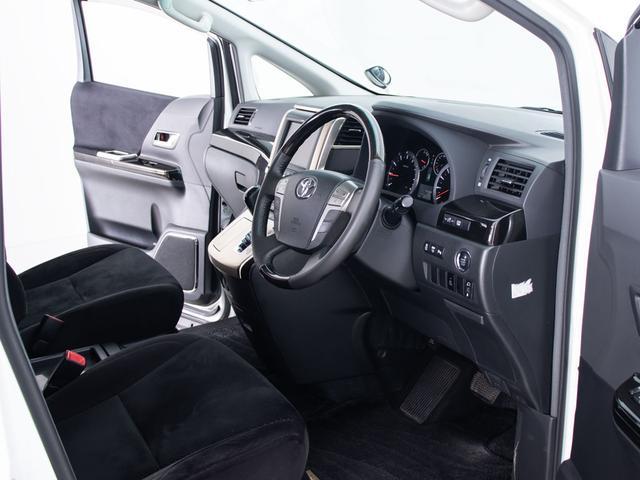 アルファード ２４０Ｓ　プライムセレクションＩＩ　タイプゴールド　（禁煙車）（点検記録簿５枚）（サンルーフ）（プレミアムサウンド）後席モニター／両側自動ドア／パワーバックドア／ＡＣ１００Ｖ電源／クリアランスソナー／専用アルカンターラシート／ビルトインＥＴＣ／（34枚目）