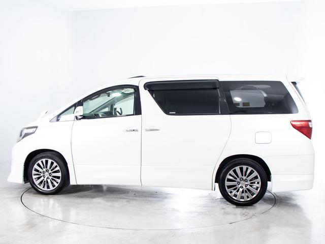 アルファード ２４０Ｓ　タイプゴールドＩＩ　（禁煙車）（モデリスタフルエアロ）（サンルーフ）（純正９型ナビ）後席モニター／両側自動ドア／パワーバックドア／専用黒ハーフレザーシート／ＡＣ１００Ｖ電源／クルーズコントロール／クリアランスソナー／（18枚目）