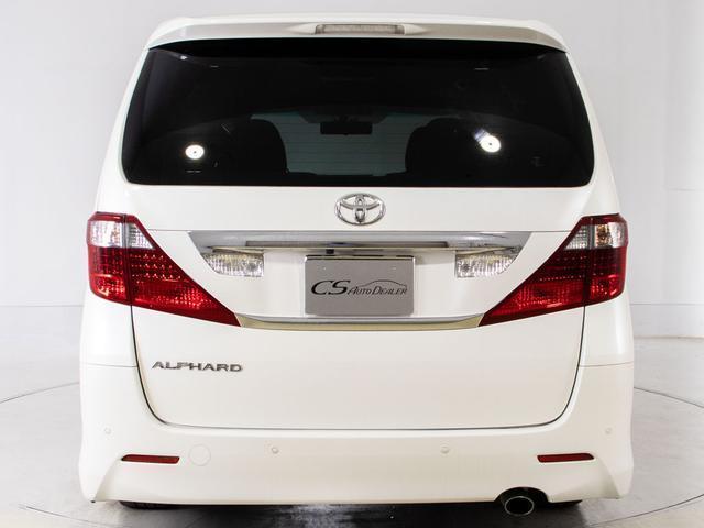 アルファード ２４０Ｓ　プライムセレクションＩＩ　（禁煙車）（アルパインＢＩＧ－Ｘ１０型ナビ）（後席モニター）（黒革調シートカバー）両側自動ドア／パワーバックドア／バックカメラ／車高調／クリアランスソナー／コンビハンドル／ビルトインＥＴＣ／（22枚目）