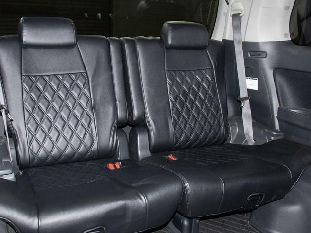 アルファード ２４０Ｓ　プライムセレクションＩＩ　（禁煙車）（アルパインＢＩＧ－Ｘ１０型ナビ）（後席モニター）（黒革調シートカバー）両側自動ドア／パワーバックドア／バックカメラ／車高調／クリアランスソナー／コンビハンドル／ビルトインＥＴＣ／（29枚目）