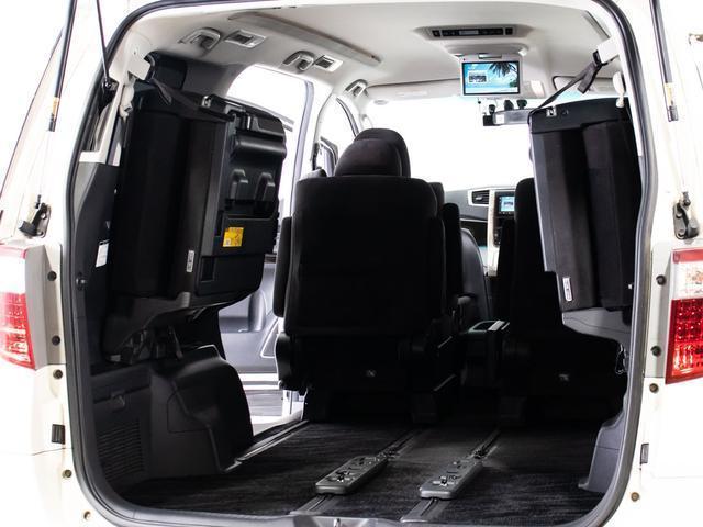 アルファード ３５０ＳプライムセレクションＩＩタイプゴールド　（禁煙車）（新品タイヤ）（特別仕様車）（後席モニター）（両側電動スライドドア）クルーズコントロール／アルカンターラーシート／クリアランスソナー／バックカメラ／パワーバックドア／後席オットマン／ＥＴＣ（29枚目）