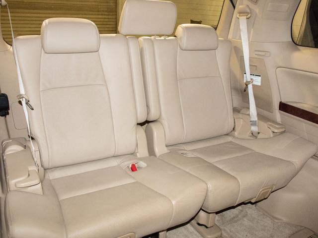 アルファード ３５０Ｇ　Ｌパッケージ　（禁煙車）（ツインサンルーフ）（プレミアムサウンド）（ベージュ本革シート）パワーバックドア／両側電動スライドドア／後席モニター／パワーシート／ＡＶ１００Ｖ電源／メーカーオプションナビ／バックカメラ（29枚目）