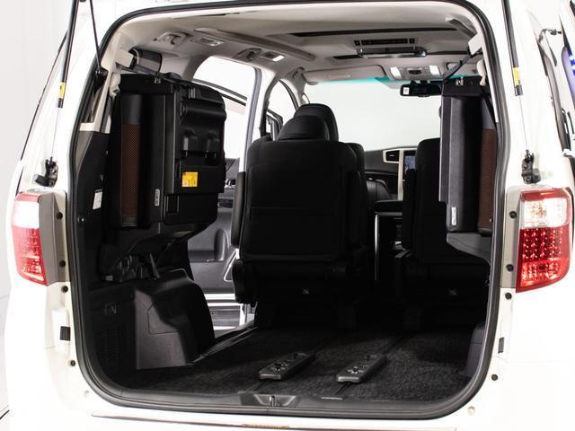 アルファード ２４０Ｓ　タイプゴールドＩＩ　（禁煙車）（サンルーフ）（アルパインＢＩＧ－Ｘ９型ナビ）（後席モニター）専用黒ハーフレザーシート／両側自動ドア／パワーバックドア／クルーズコントロール／クリアランスソナー／コンビハンドル／（28枚目）