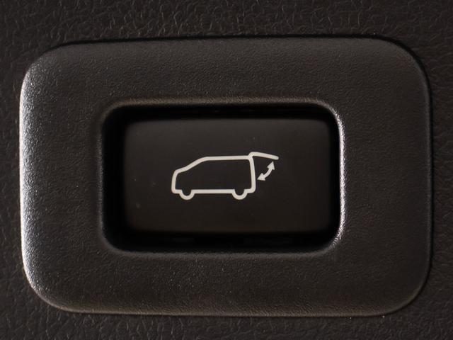 アルファード ２．５Ｇ　（禁煙車）（ＴＲＤフルエアロ）（ＲＡＹＳ１９インチアルミ）（アルパインＢＩＧ－Ｘ１１型ナビ）後席モニター／冷暖房ベージュ革／トヨタセーフティセンス／踏み間違い防止装置／両側自動ドア／パワーバックドア／（35枚目）