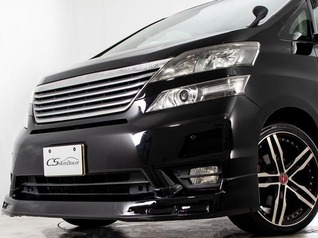 ヴェルファイア ２．４Ｚ　プラチナムセレクション　（エアロカスタム）（サンルーフ）（社外１９インチアルミ）（後席モニター）両側自動ドア／パワーバックドア／黒革調シートカバー／カロッツェリアナビ／バックカメラ／クリアランスソナー／コンビハンドル／（11枚目）