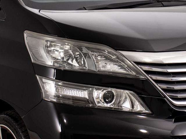 ヴェルファイア ２．４Ｚ　プラチナムセレクション　（エアロカスタム）（サンルーフ）（社外１９インチアルミ）（後席モニター）両側自動ドア／パワーバックドア／黒革調シートカバー／カロッツェリアナビ／バックカメラ／クリアランスソナー／コンビハンドル／（12枚目）