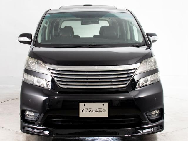 ヴェルファイア ２．４Ｚ　プラチナムセレクション　（エアロカスタム）（サンルーフ）（社外１９インチアルミ）（後席モニター）両側自動ドア／パワーバックドア／黒革調シートカバー／カロッツェリアナビ／バックカメラ／クリアランスソナー／コンビハンドル／（15枚目）