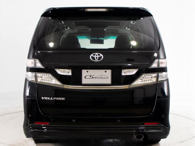 ヴェルファイア ２．４Ｚ　プラチナムセレクション　（エアロカスタム）（サンルーフ）（社外１９インチアルミ）（後席モニター）両側自動ドア／パワーバックドア／黒革調シートカバー／カロッツェリアナビ／バックカメラ／クリアランスソナー／コンビハンドル／（18枚目）