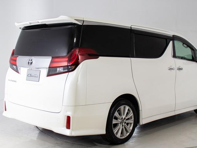 アルファード ２．５Ｓ　（８人乗りフルフラットシート）（サンルーフ）（アルパインＢＩＧ－Ｘ１０型ナビ）（後席モニター）両側自動ドア／バックカメラ／黒革調シートカバー／クルーズコントロール／クリアランスソナー／（19枚目）