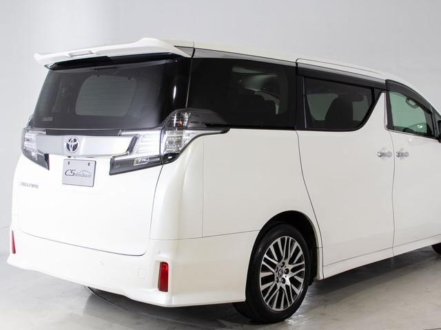 ヴェルファイア ２．５Ｚ　Ｇエディション　（点検記録簿１１枚）（純正９型ナビ）（後席モニター）（エグゼクティブシート）両側自動ドア／パワーバックドア／バックカメラ／コンビハンドル／クルーズコントロール／クリアランスソナー／黒ハーフレザーシート（17枚目）