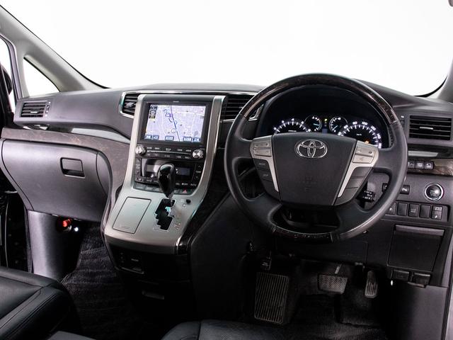 アルファード 240S Cパッケージ (禁煙ワンオーナー車)(サンルーフ)(プレミアムサウンド)(黒本革)全方位カメラ/後席モニター/両側自動ドア/パワーバックドア/AC100V電源/エグゼクティブシート/クルーズコントロール/(48枚目)