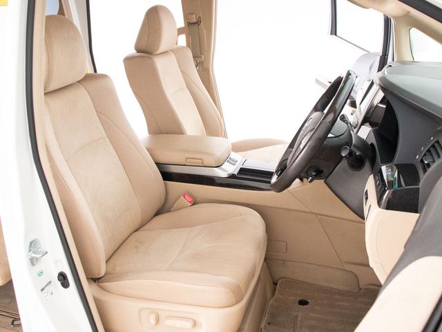 アルファードハイブリッド Ｇ　（禁煙車）（４ＷＤ）（エンジン対策済）（プレミアムサウンド）後席モニター／前車追従レーダークルーズ／衝突被害軽減装置／車線逸脱防止装置／両側自動ドア／ＡＣ１００Ｖ電源／パワーシート／シートメモリー／（22枚目）