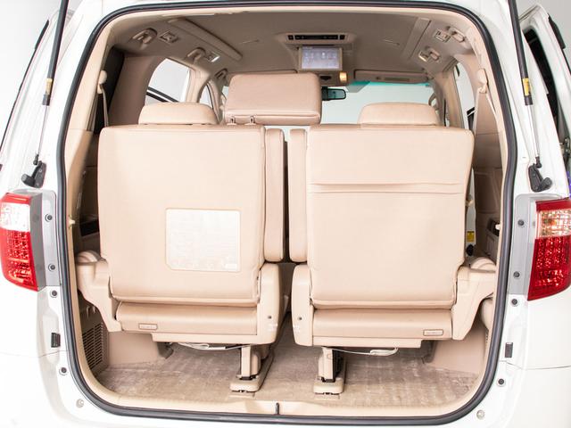 アルファードハイブリッド Ｇ　（禁煙車）（４ＷＤ）（エンジン対策済）（プレミアムサウンド）後席モニター／前車追従レーダークルーズ／衝突被害軽減装置／車線逸脱防止装置／両側自動ドア／ＡＣ１００Ｖ電源／パワーシート／シートメモリー／（28枚目）