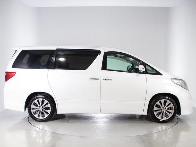 外装は大変綺麗な状態となります！細部に渡り担当スタッフが確認をさせて頂きますのでご安心下さいませ！さらにガラス系ボディコーティングの施工も可能です！詳しくは「ＣＳオートディーラー」にて検索下さいませ！