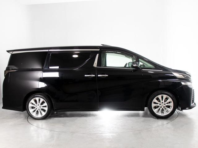 ヴェルファイア ２．５Ｚ　Ｇエディション　（禁煙車）（点検記録簿５枚）（サンルーフ）（アルパインＢＩＧ－Ｘ１０型ナビ）後席モニター／エグゼクティブシート／カスタムテールランプ／両側自動ドア／パワーバックドア／ＡＣ１００Ｖ／クルーズコントロール（20枚目）