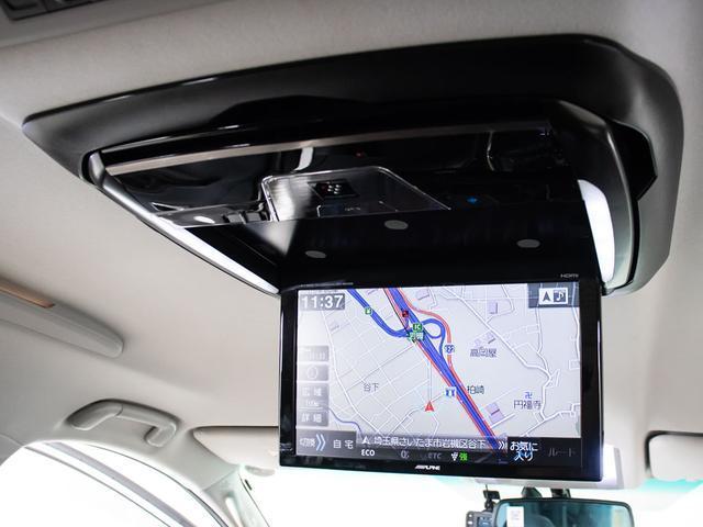 アルファード ２４０Ｓ　タイプゴールドＩＩ　（禁煙車）（アルパインＢＩＧ－Ｘ１０型ナビ）（後席モニター）（専用黒ハーフレザーシート）両側自動ドア／パワーバックドア／ＡＣ１００Ｖ電源／クルーズコントロール／クリアランスソナー／コンビハンドル／（8枚目）