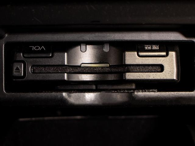 ヴェルファイア ２．４Ｚ　ゴールデンアイズ　（点検記録簿１２枚）（新品タイヤ）（後席モニター）（両側自動ドア）パワーバックドア／専用黒ハーフレザーシート／純正ＨＤＤナビ／バックカメラ／クルーズコントロール／クリアランスソナー／コンビハンドル／（38枚目）