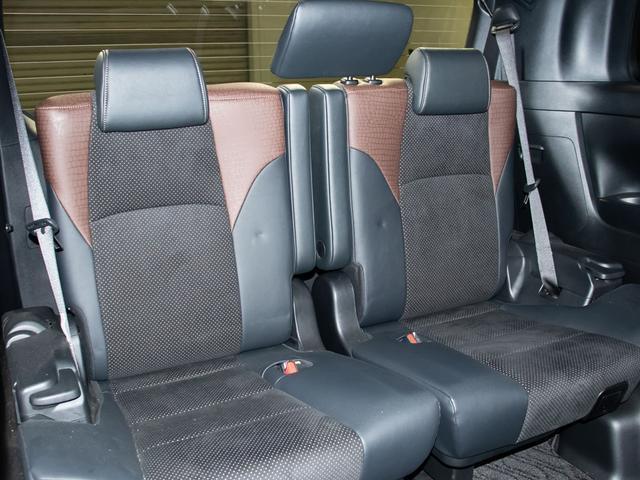 アルファード ２．５Ｓ　Ａパッケージ　タイプブラック　（純正１０型ナビ）（点検記録簿８枚）（後席モニター）（両側自動ドア）パワーバックドア／前車追従レーダークルーズ／衝突被害軽減ブレーキ／踏み間違い防止装置／専用黒ハーフレザーシート／ＡＣ１００Ｖ電源／（25枚目）