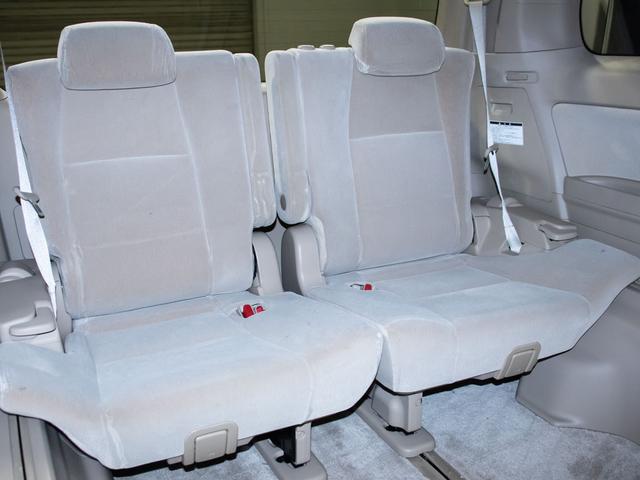 アルファード ２４０Ｘ　（禁煙車）（点検記録簿１０枚）（８人乗りフルフラットシート）（ロクサーニ１９インチアルミ）両側自動ドア／純正ＨＤＤナビ／後席モニター／ベージュ革調シートカバー／バックカメラ／Ｂｌｕｅｔｏｏｔｈ接続（13枚目）