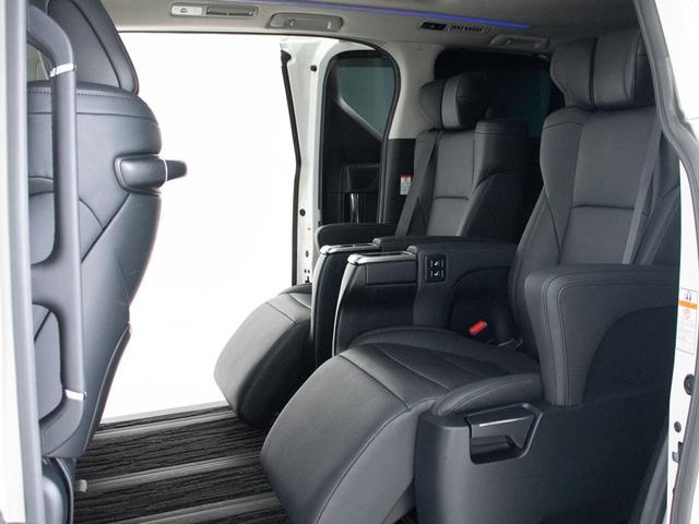 アルファード 2.5S Cパッケージ (禁煙車)(サンルーフ)(モデリスタフルエアロ)(冷暖房黒革)アルパインBIG-X11型ナビ/後席モニター/トヨタセーフティセンス/踏み間違い防止装置/デジタルインナーミラー/3眼LEDヘッドライト/(27枚目)