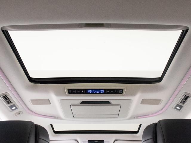 アルファード ２．５Ｓ　Ｃパッケージ　（禁煙車）（ＪＢＬサウンド）（ツインサンルーフ）（トヨタセーフティセンス）全周囲ｋカメラ／黒合皮エグゼクティブシート／両側電動スライドドア／パワーバックドア／クリアランスソナー３眼ＬＥＤヘッドライト（7枚目）