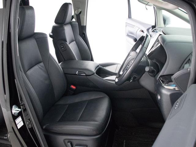 アルファード ２．５Ｓ　Ｃパッケージ　（禁煙車）（ＪＢＬサウンド）（ツインサンルーフ）（トヨタセーフティセンス）全周囲ｋカメラ／黒合皮エグゼクティブシート／両側電動スライドドア／パワーバックドア／クリアランスソナー３眼ＬＥＤヘッドライト（26枚目）