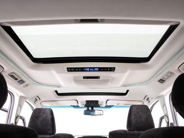 アルファード ２．５Ｓ　Ｃパッケージ　（禁煙車）（点検記録簿７枚）（サンルーフ）（純正９型ナビ）後席モニター／前車追従レーダークルーズ／衝突被害軽減ブレーキ／踏み間違い防止装置／両側自動ドア／パワーバックドア／エグゼクティブシート／（8枚目）