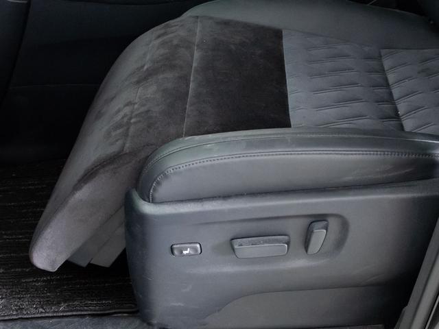 アルファード ２．５Ｓ　Ｃパッケージ　（禁煙車）（点検記録簿７枚）（サンルーフ）（純正９型ナビ）後席モニター／前車追従レーダークルーズ／衝突被害軽減ブレーキ／踏み間違い防止装置／両側自動ドア／パワーバックドア／エグゼクティブシート／（34枚目）