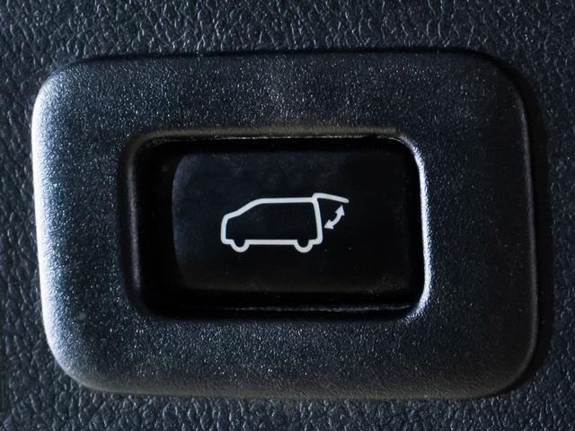 アルファード ２．５Ｓ　Ｃパッケージ　（禁煙車）（点検記録簿７枚）（サンルーフ）（純正９型ナビ）後席モニター／前車追従レーダークルーズ／衝突被害軽減ブレーキ／踏み間違い防止装置／両側自動ドア／パワーバックドア／エグゼクティブシート／（35枚目）