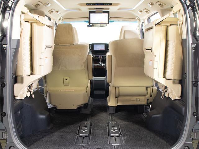 ヴェルファイア ２．５Ｖ　（禁煙車）（モデリスタエアロ）（純正９型ナビ）（後席モニター）両側自動ドア／前車追従レーダークルーズ／衝突被害軽減ブレーキ／踏み間違い防止装置／バックカメラ／シートメモリー（30枚目）