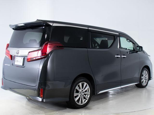 アルファード ２．５Ｓ　タイプゴールド　（禁煙車）（ＢＭＷドラバイトグレーカスタム）（ナビ機能付ディスプレイオーディオ）後席モニター／トヨタセーフティセンス／踏み間違い防止装置／３眼ＬＥＤヘッドライト／黒革調シートカバー（19枚目）