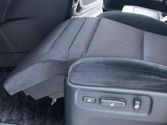 ヴェルファイア ３．５Ｚ　Ｇエディション　（禁煙車）（エアロカスタム）（プレミアムサウンド）（パーキングアシスト）後席モニター／両側自動ドア／パワーバックドア／フロント＆サイド＆バックカメラ／クルーズコントロール／ＡＣ１００Ｖ電源／（39枚目）